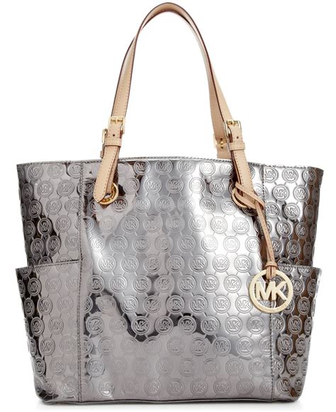 michael kors large e w signature tote|Michael Kors signature tote gray.